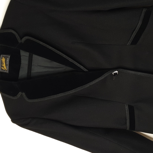 Vintage Suitmaster black wool jacket with velvet trim - Picture 7 of 16